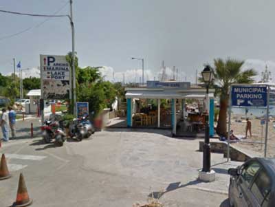 Parkeerplaast-Agios-Nicolaos