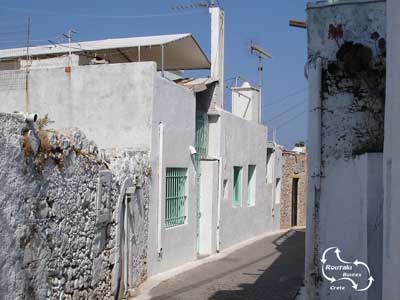 the tiny streets of Koutouloufari - the village south of Hersonissos