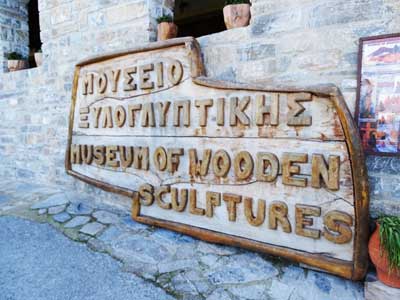 houtsnijmuseum-in-Axos