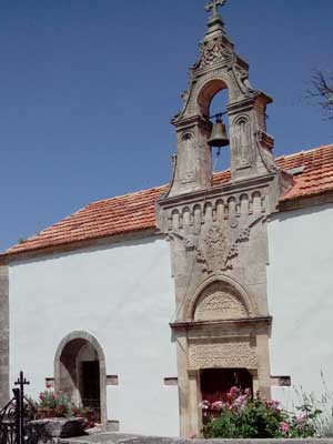 mooie-klokkentoren-in-Agios-Konstantinos