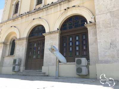 het-wonder-van-Agios-Minas—de-Duitse-bom de Duitse bom, die tijdens WO 2 niet afging - het wonder van Agios Minas